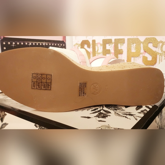 MK Hazel Wedge Leather Pink NWB Size 10 - Picture 5 of 10